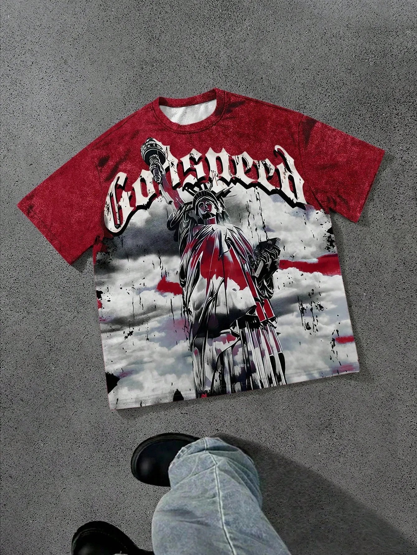 The new men's T-shirt for the summer of 2025 features a casual fashionable soft and breathable 3D angel pattern print